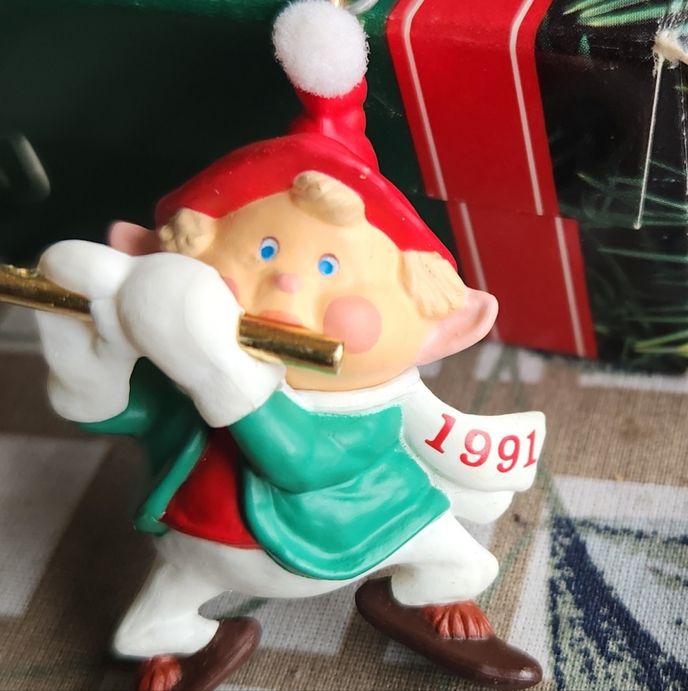 Hallmark Keepsake Ornament-Hark! It's Herald